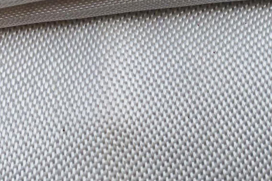 Yüksek sıcaklığa dayanıklı ve yalıtım ortamı silikon fiberglas kumaş Yüksek sıcaklığa dayanıklı ve yalıtım ortamı silikon fiberglas kumaş
